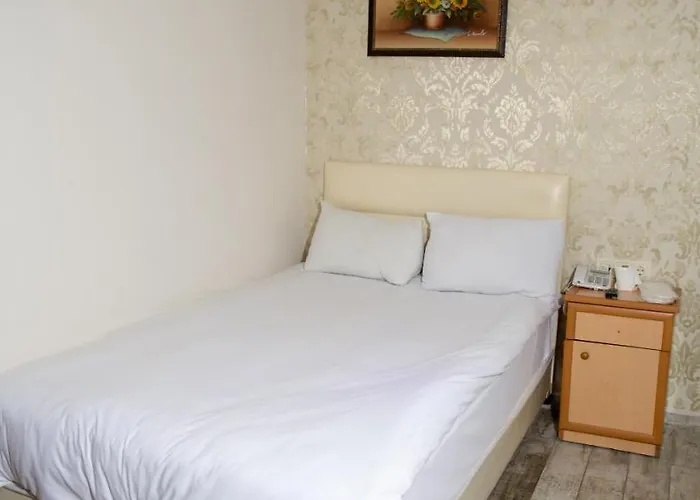 فندق Gumus أضنه